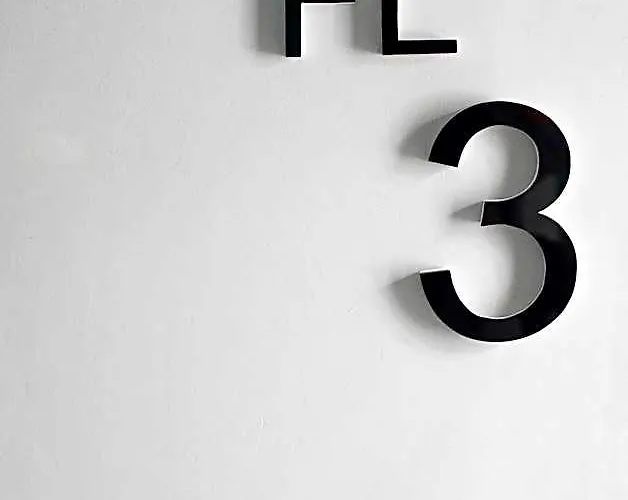 S44room Hotel 3*